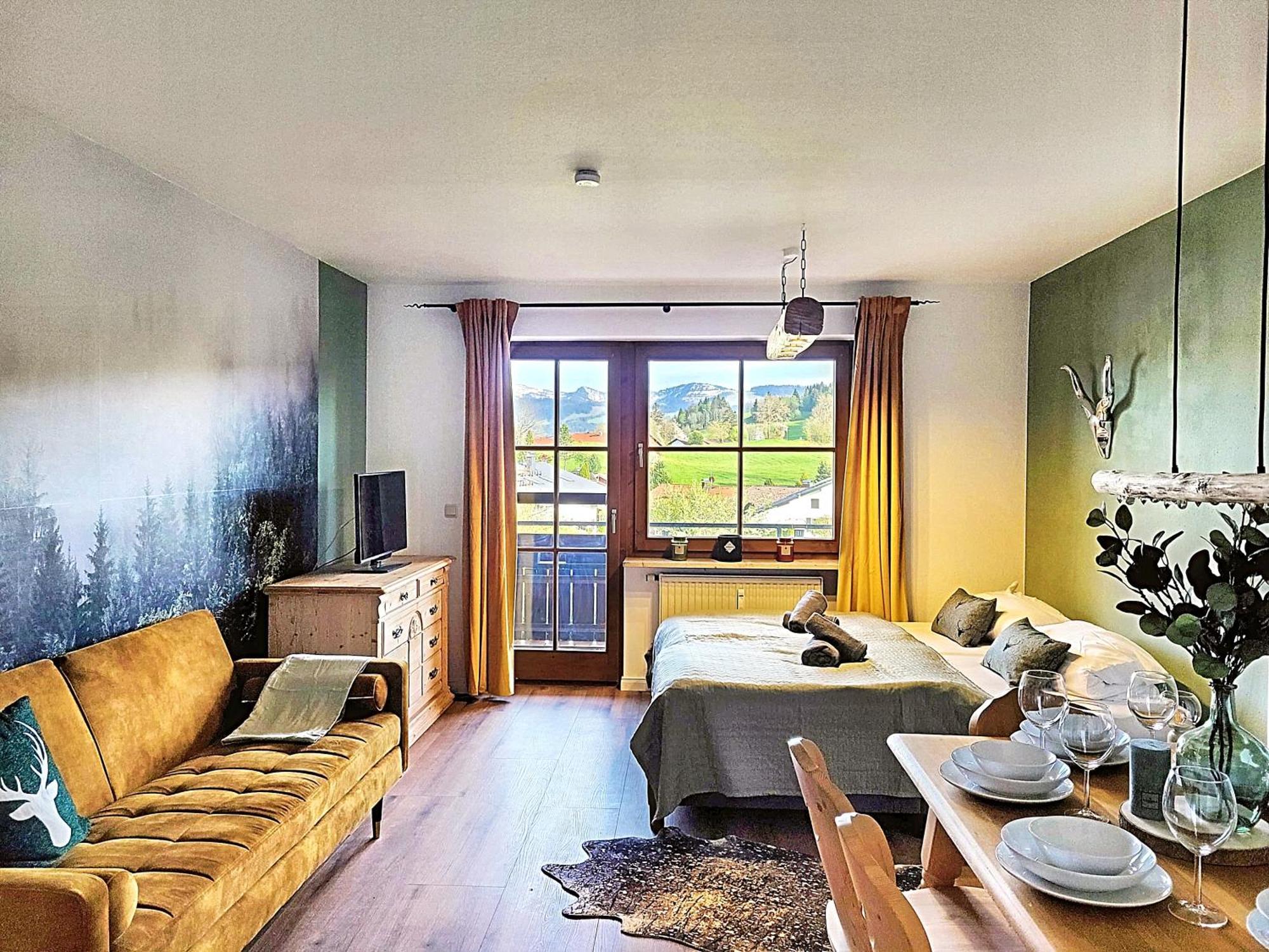 Lindners Hideaways - Bergnest Lodge - Bergblick Fewo 6 Pers Balkon Garten Hund Ski Unterkunft Luftkurort Oberreute Naehe Buchenegger Wasserfaelle Eistobel Bodensee Exteriör bild