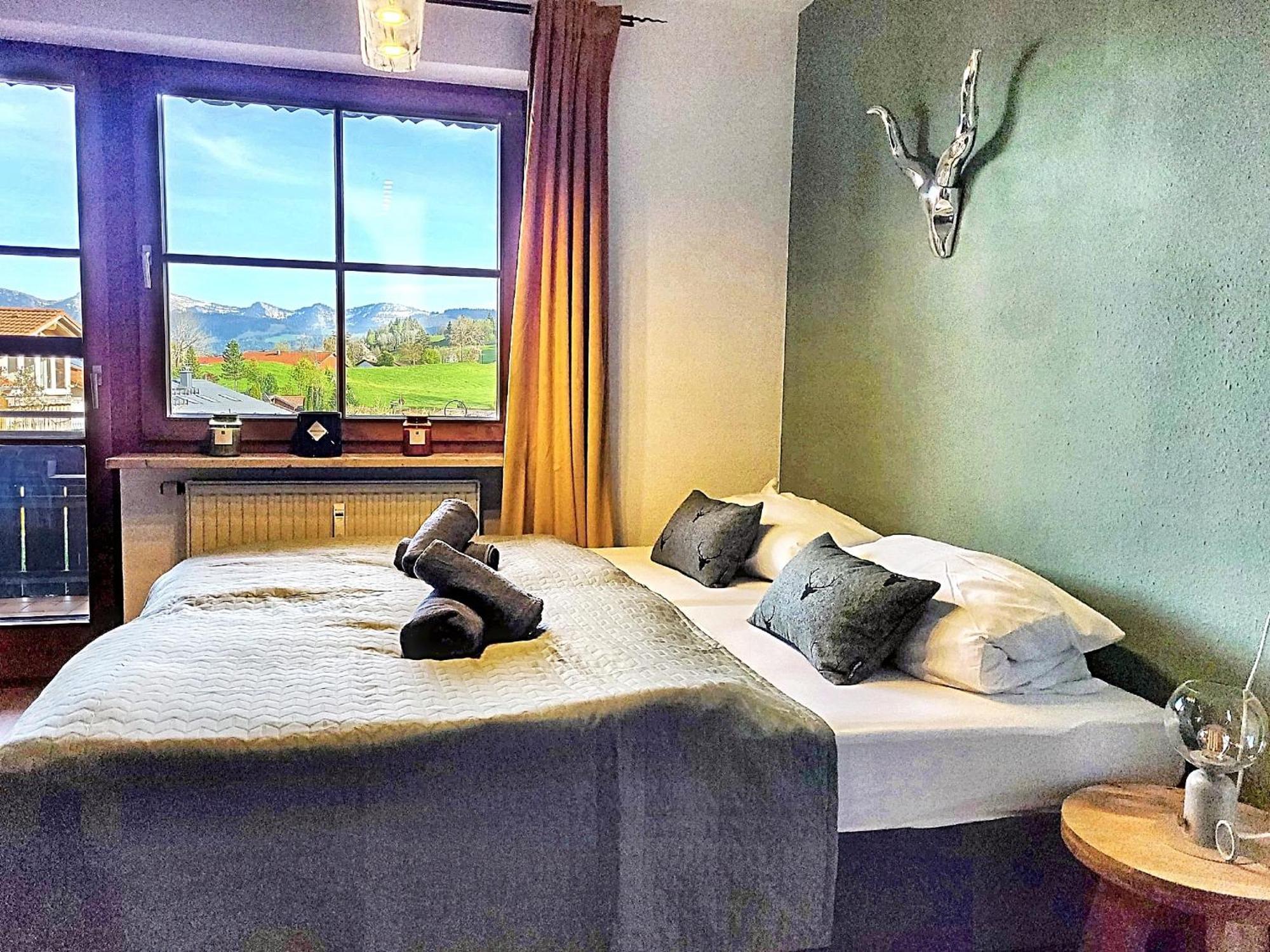 Lindners Hideaways - Bergnest Lodge - Bergblick Fewo 6 Pers Balkon Garten Hund Ski Unterkunft Luftkurort Oberreute Naehe Buchenegger Wasserfaelle Eistobel Bodensee Exteriör bild